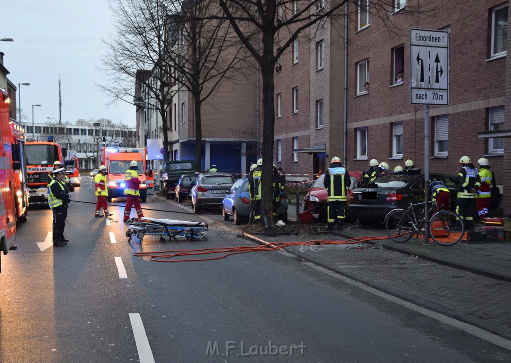 VU Koeln Porz Mitte Hauptstr P036.JPG - Miklos Laubert